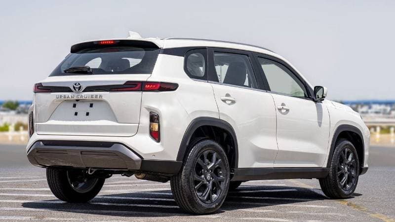 2025 Toyota Urban Cruiser GLX thumbnail 5