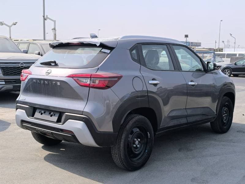 2025 Nissan Magnite thumbnail 3