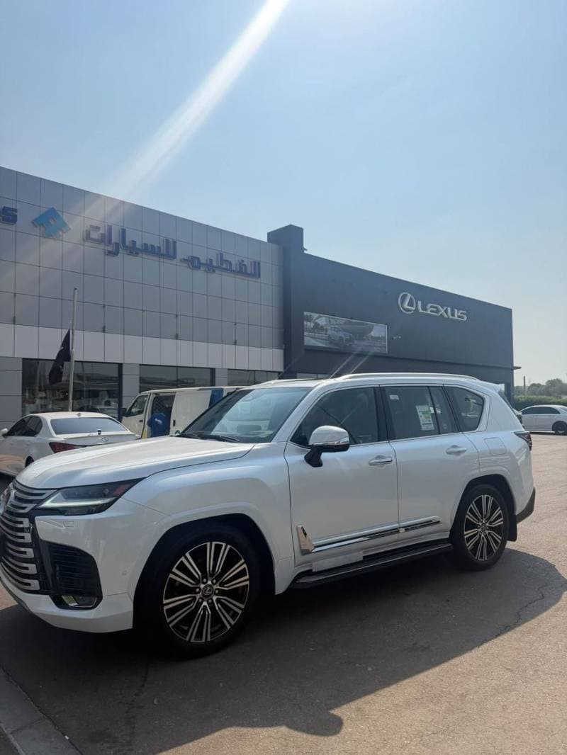 2026 Lexus LX700h SIGNATURE
