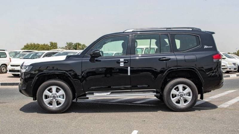 2024 Toyota Land Cruiser GXR thumbnail 2