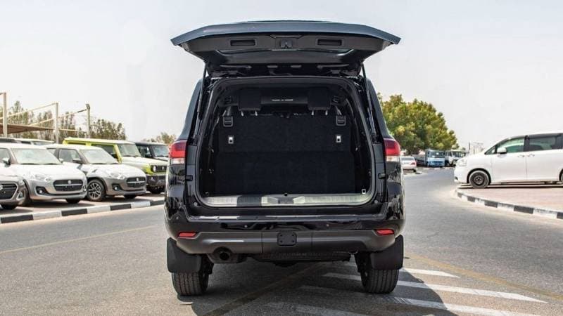 2024 Toyota Land Cruiser GXR thumbnail 6
