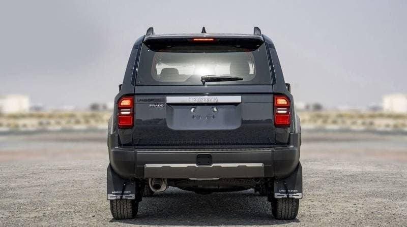 2025 Toyota Prado GXR thumbnail 7