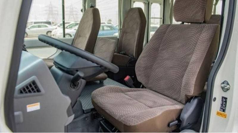 2026 Toyota Coaster thumbnail 6