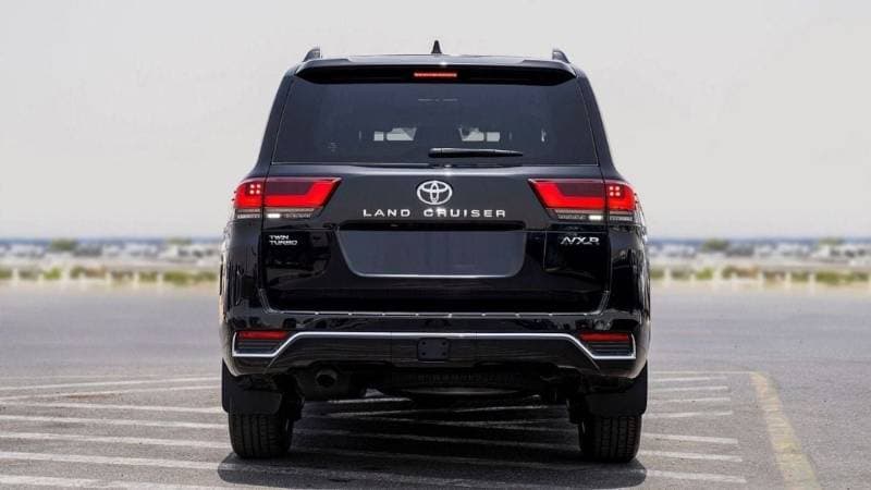 2026 Toyota Land Cruiser VXR thumbnail 5