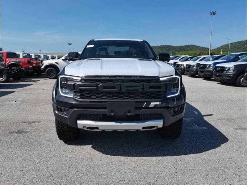 2025 Ford Ranger RAPTOR thumbnail 2