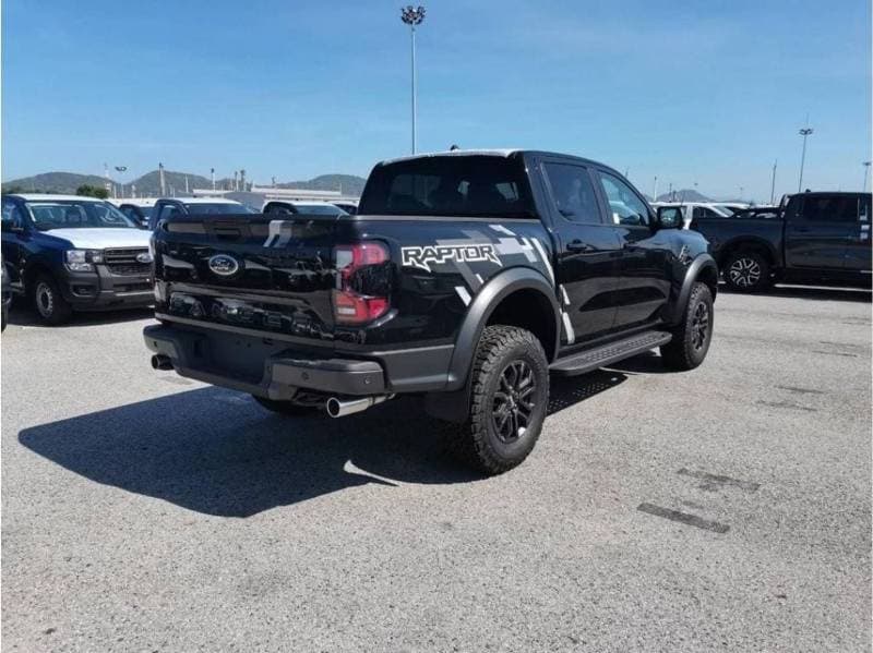 2025 Ford Ranger RAPTOR thumbnail 3