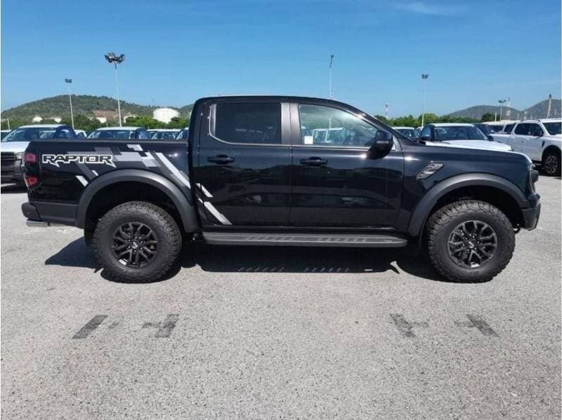 2025 Ford Ranger RAPTOR thumbnail 5
