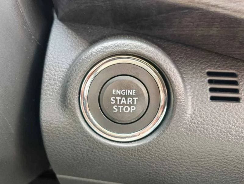 2024 Suzuki Ertiga GLX thumbnail 8
