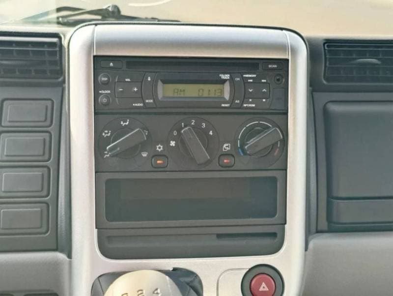 2026 Mitsubishi Canter STANDARD thumbnail 8