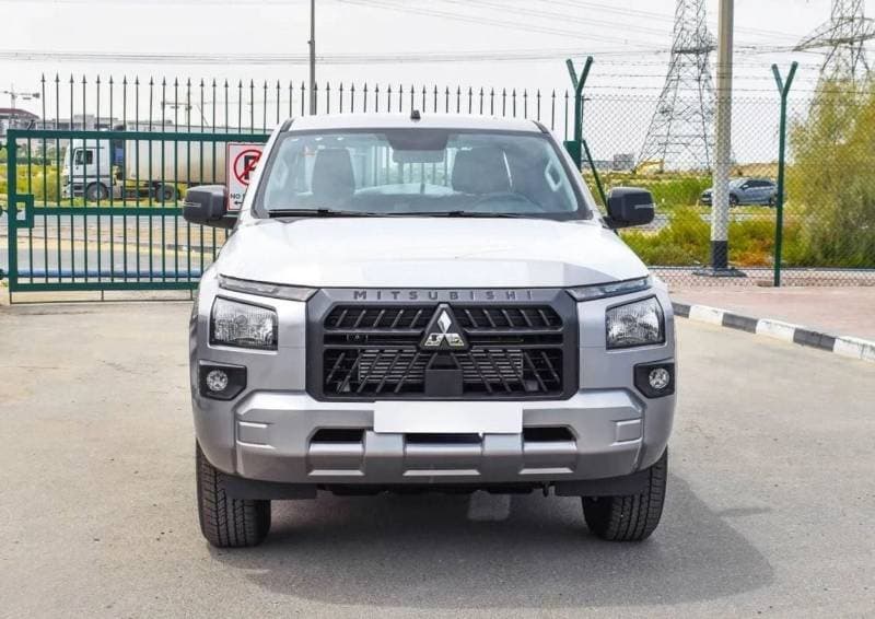 2025 Mitsubishi L200 GLS thumbnail 2