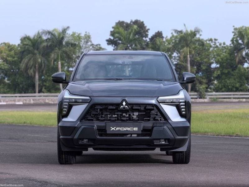 2025 Mitsubishi Xforce H LINE thumbnail 2