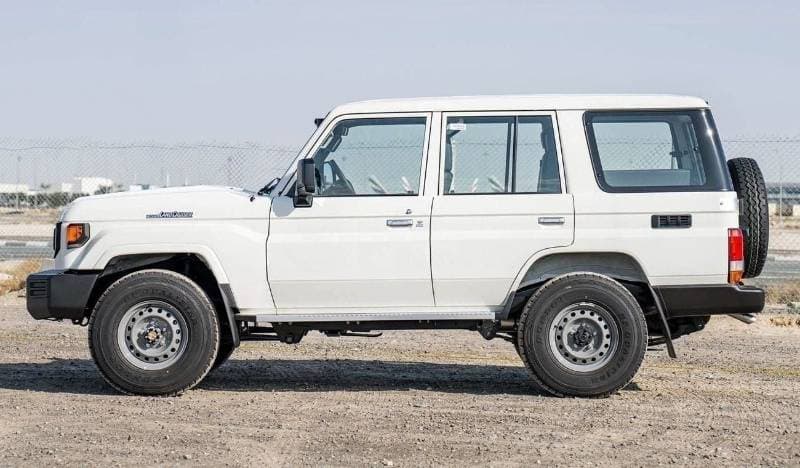2026 Toyota Land Cruiser 70 LC 78 HARDTOP 4.0L MT thumbnail 4