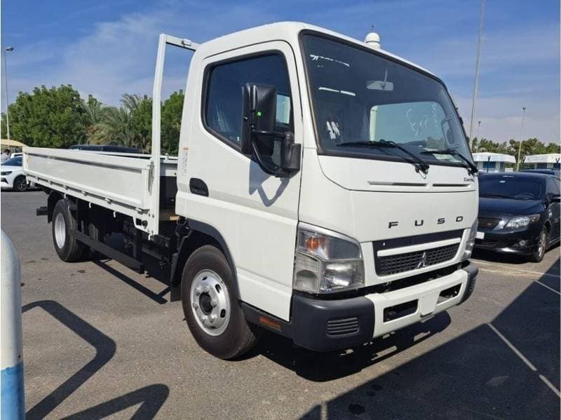 2025 Mitsubishi Fuso Canter thumbnail 2