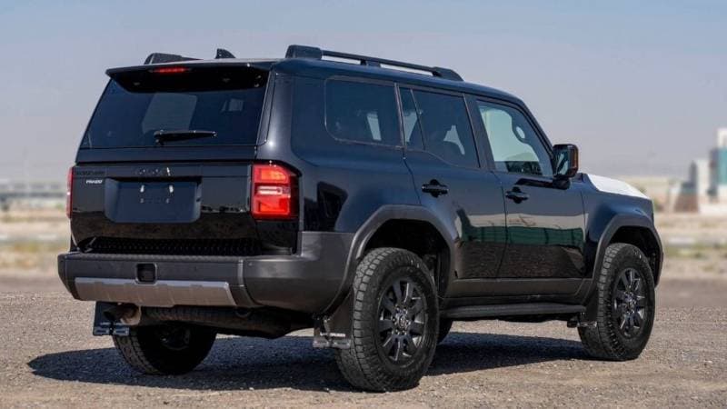 2025 Toyota Prado VXR thumbnail 5