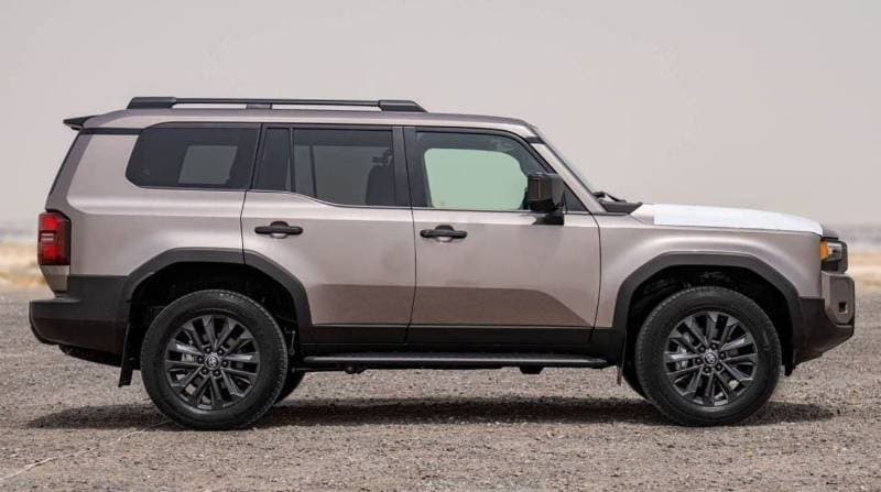 2025 Toyota Prado GXR thumbnail 7