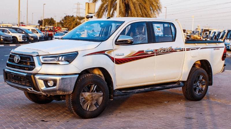 2025 Toyota Hilux SGLX