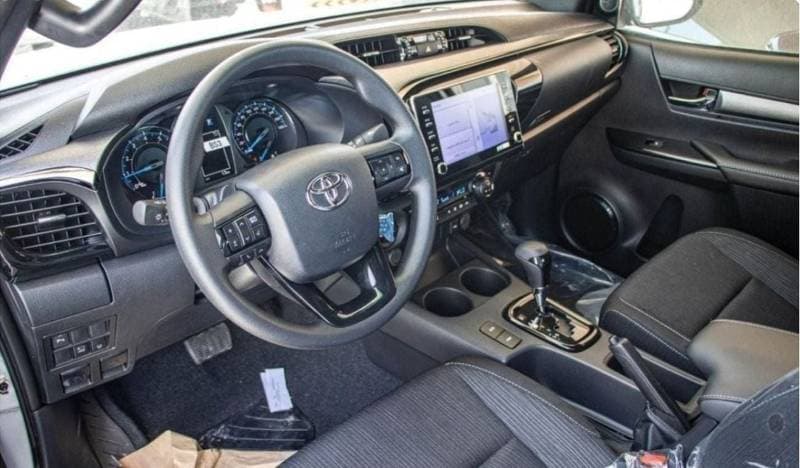 2024 Toyota Hilux ADVENTURE thumbnail 6