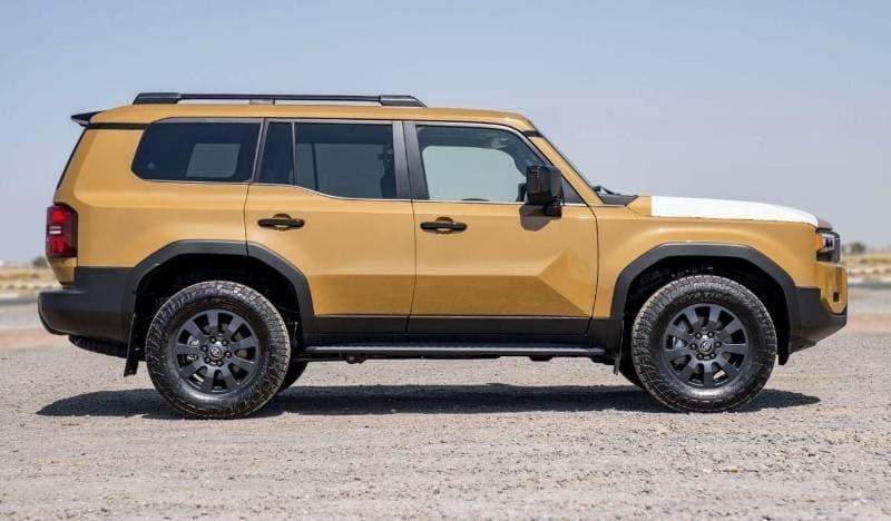 2025 Toyota Prado ADVENTURE thumbnail 8