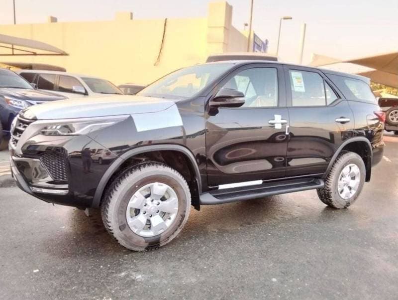 2024 Toyota Fortuner GX2