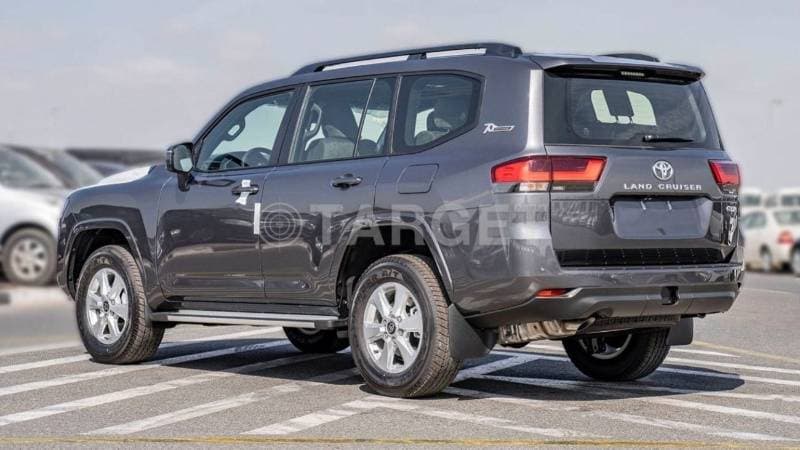 2024 Toyota Land Cruiser GXR thumbnail 6