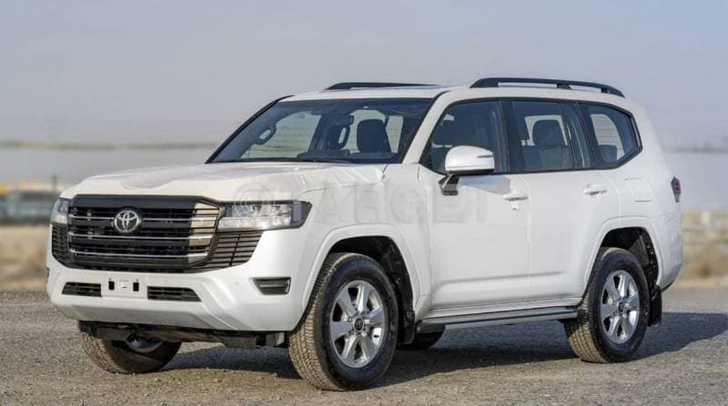 2025 Toyota Land Cruiser GXR