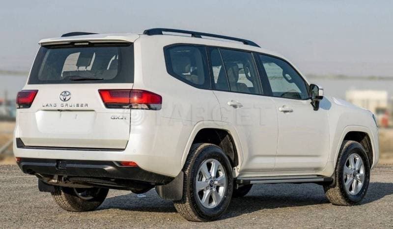 2025 Toyota Land Cruiser GXR thumbnail 7