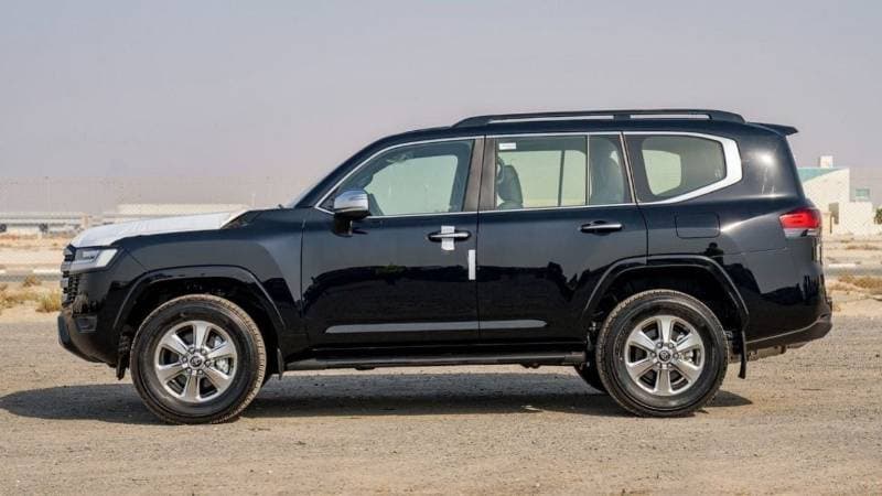 2024 Toyota Land Cruiser VX thumbnail 7