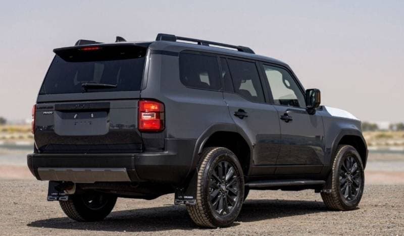 2025 Toyota Prado GXR thumbnail 4
