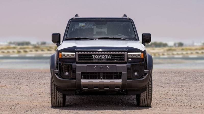 2025 Toyota Prado ADVENTURE thumbnail 2