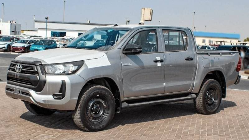 2024 Toyota Hilux DLX