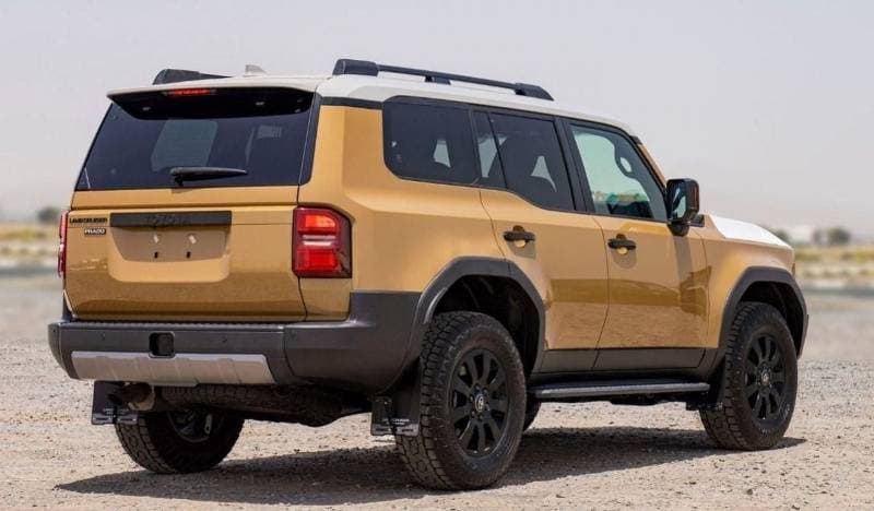 2025 Toyota Prado ADVENTURE thumbnail 4