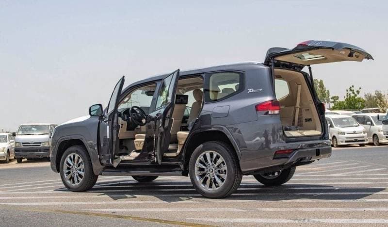 2024 Toyota Land Cruiser GXR thumbnail 8