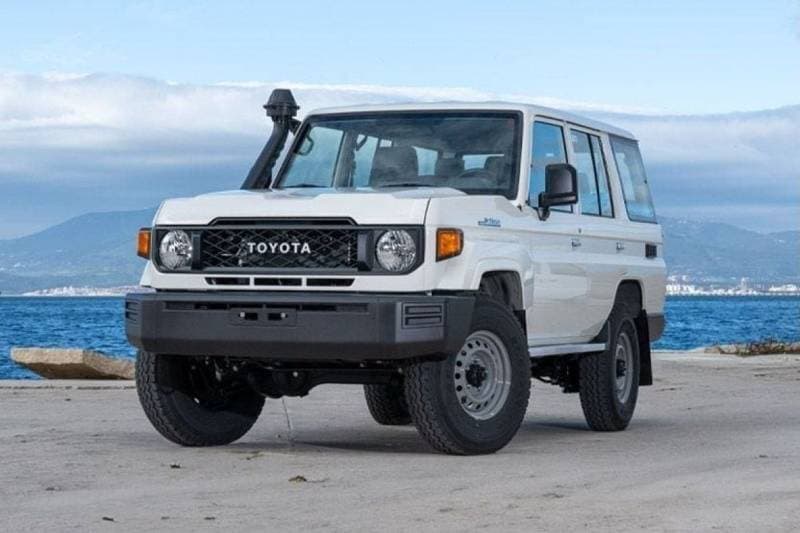 2024 Toyota Land Cruiser 70 LC76 DX