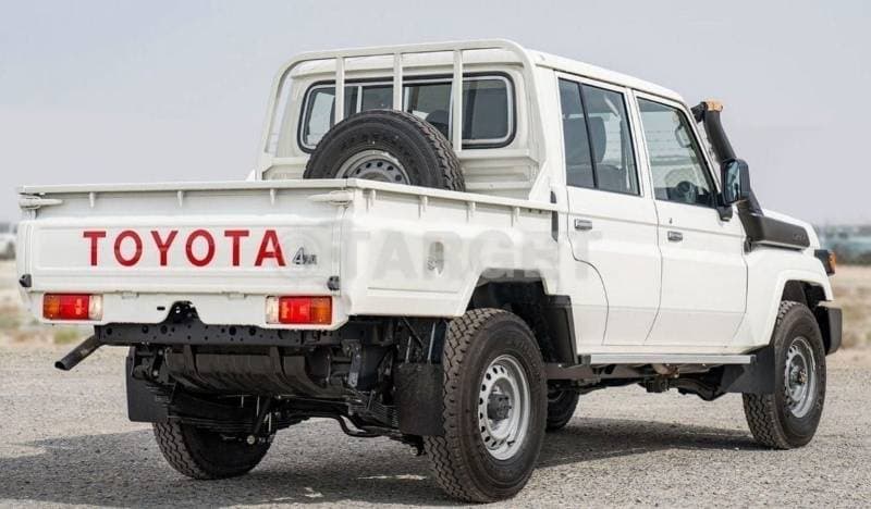 2025 Toyota Land Cruiser Pick Up thumbnail 5