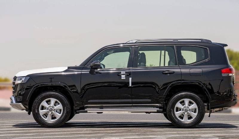 2025 Toyota Land Cruiser thumbnail 4