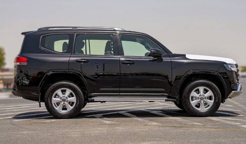 2025 Toyota Land Cruiser thumbnail 6