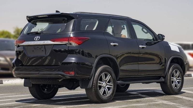 2024 Toyota Fortuner GX2 thumbnail 7