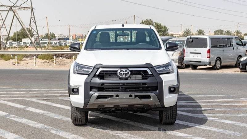 2024 Toyota Hilux ADVENTURE thumbnail 2