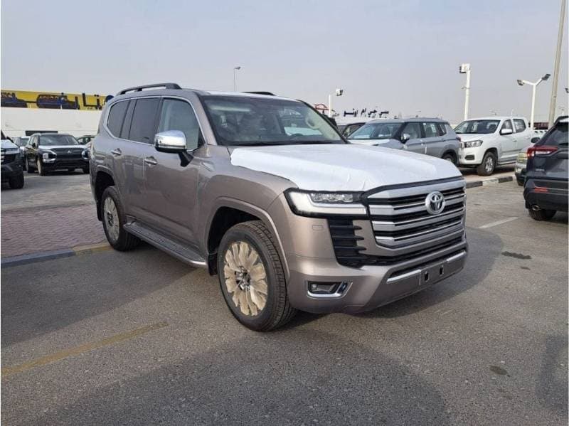 2025 Toyota Land Cruiser VXR thumbnail 2