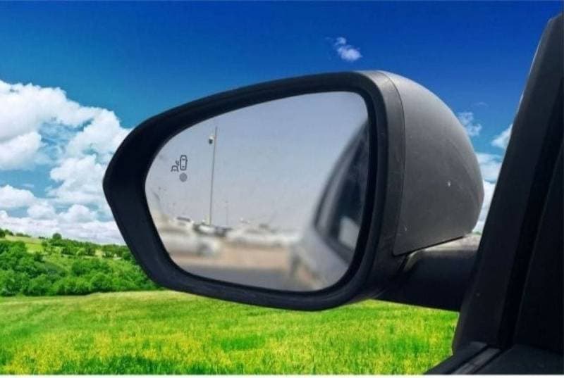 2023 Renault Duster LE thumbnail 8