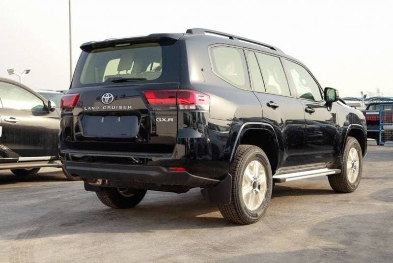 2023 Toyota Land Cruiser GXR thumbnail 6