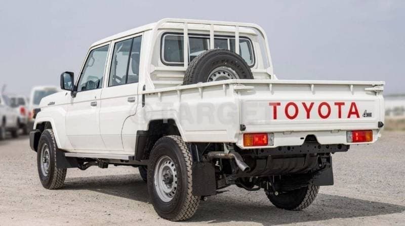 2024 Toyota Land Cruiser Pick Up thumbnail 5