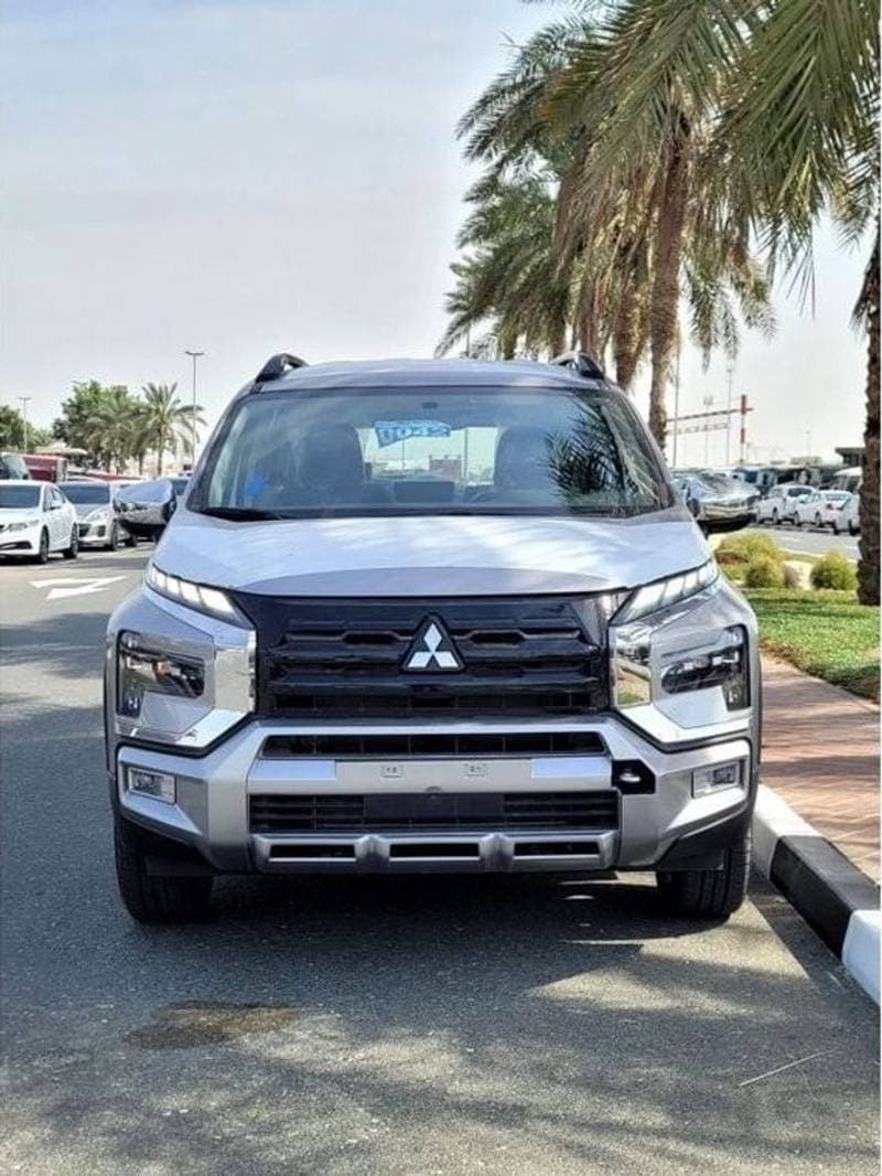 2024 Mitsubishi Xpander HIGH LINE thumbnail 2