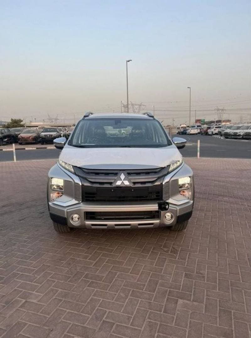2023 Mitsubishi Xpander CROSS PREMIUM thumbnail 2