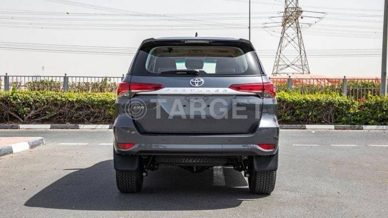 2023 Toyota Fortuner EXR thumbnail 7
