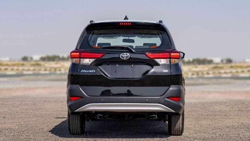2025 Toyota Rush EX thumbnail 6