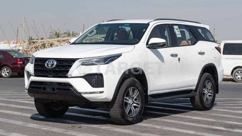 2025 Toyota Fortuner EXR thumbnail 3
