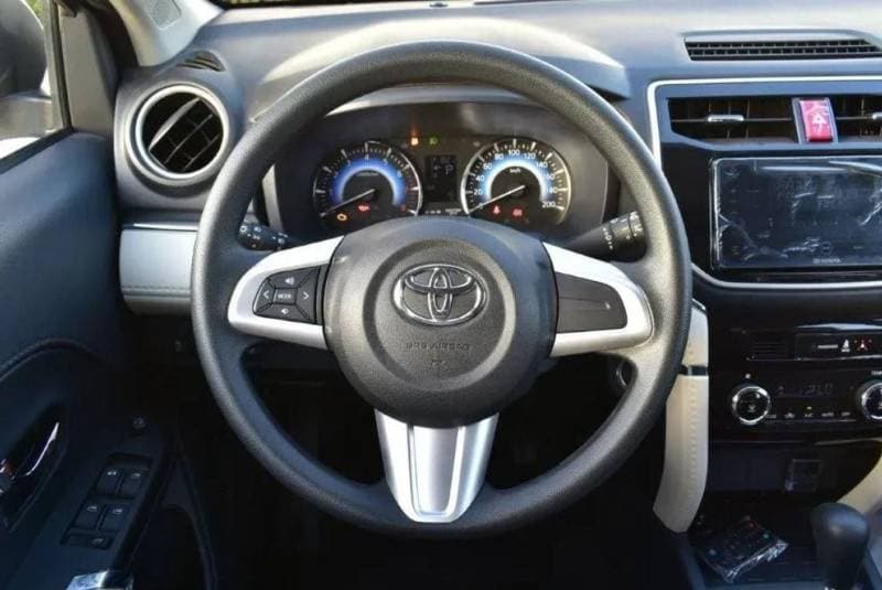 2023 Toyota Rush EX thumbnail 6