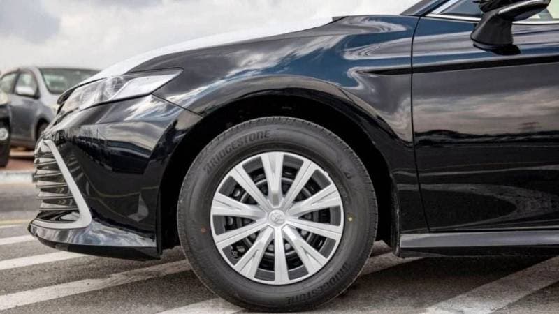 2023 Toyota Camry LE thumbnail 6