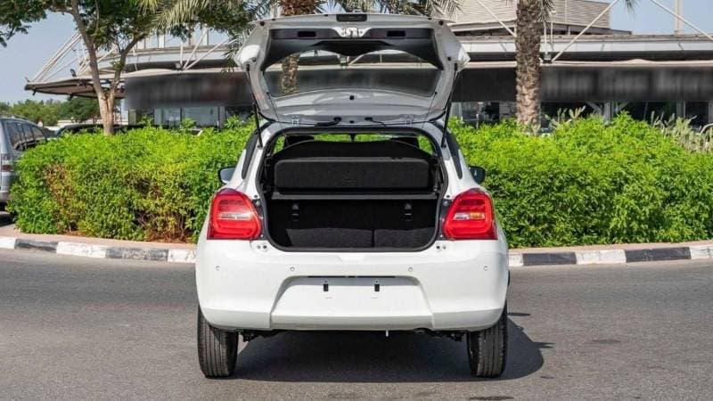 2023 Suzuki Swift GLX thumbnail 8